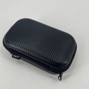 Zip it black case